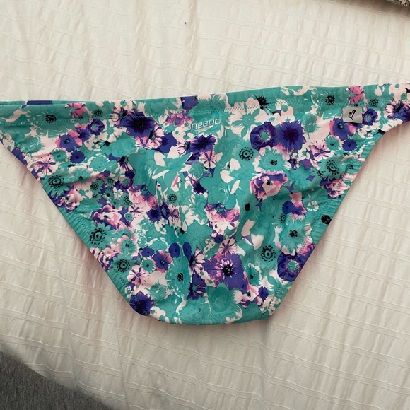 NWOT, Missy Franklin Bikini, top and bottom size L - Picture 4 of 7